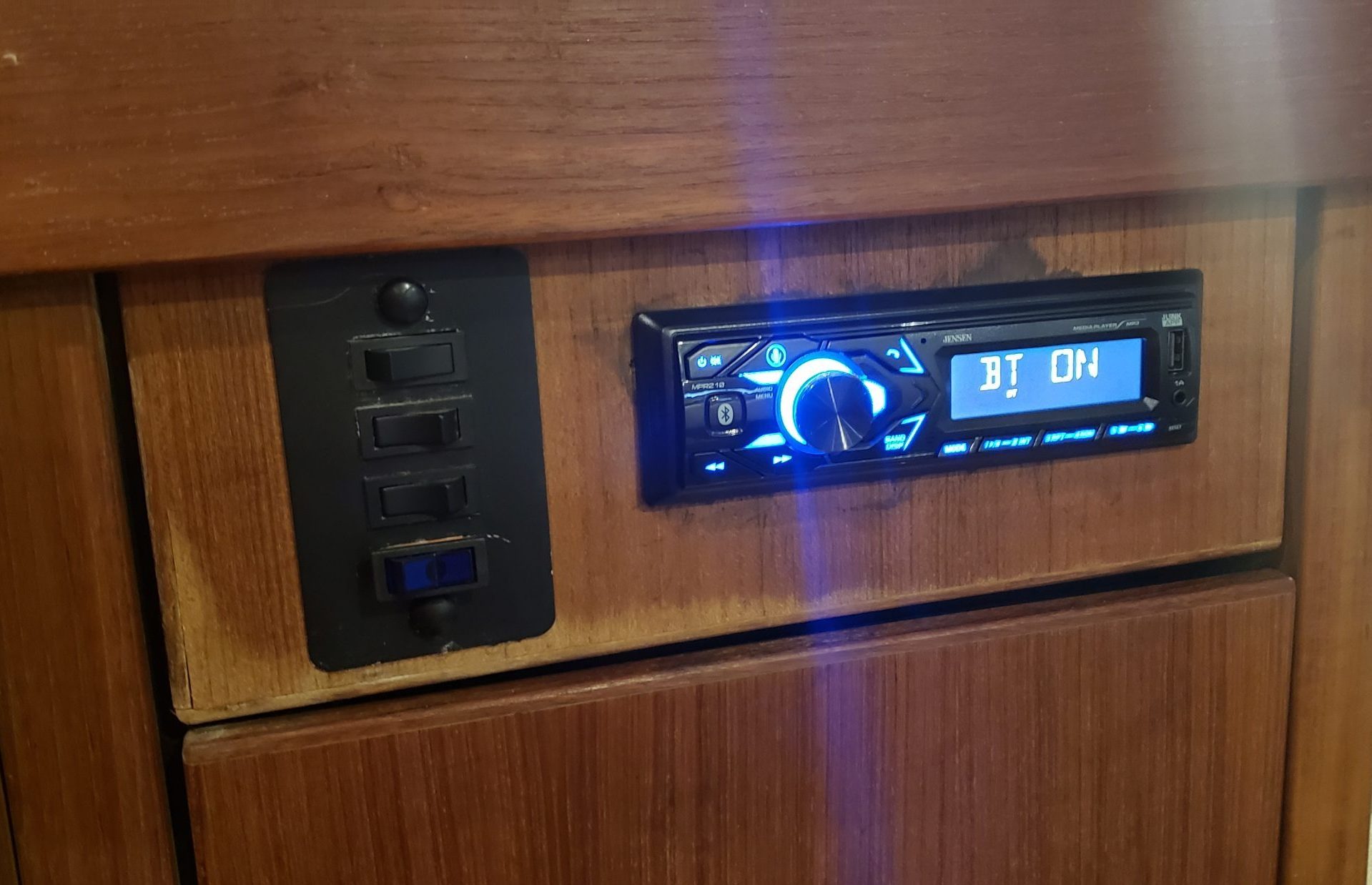Stateroom Stereo