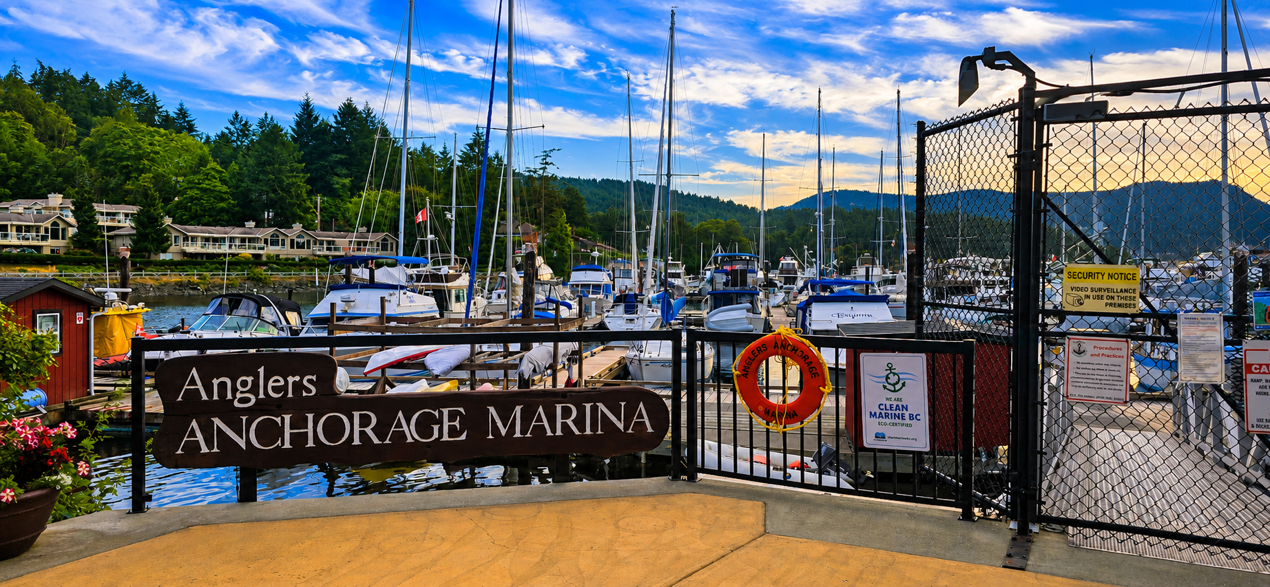 A Great 4 Night Stay and Anglers Anchorage Marina at Brentwood Bay